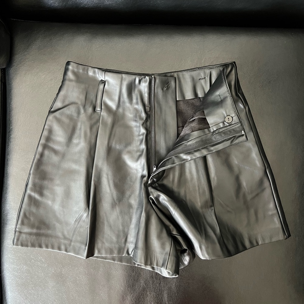 Zara High Waisted Leather Short
